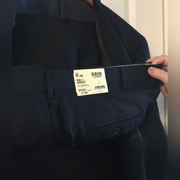 Hardwick Man’s Navy Blue Suit 48L / 40L NWT - Picture 6 of 15